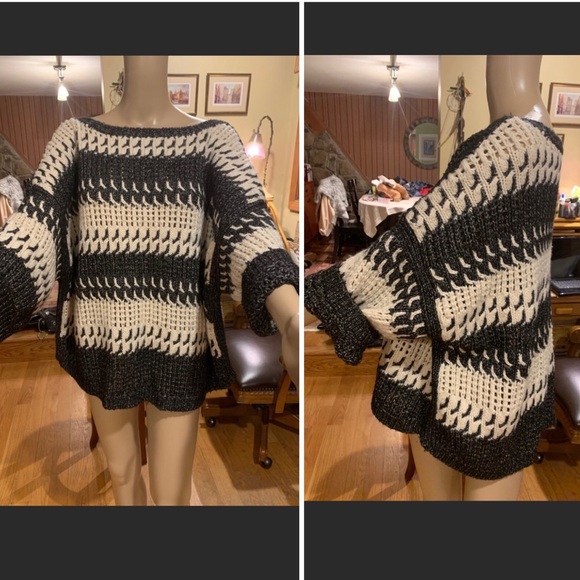 🎁VS LIMITED EDIT FAB s S-XL GRAY/CREAM🎁 - Picture 2 of 11